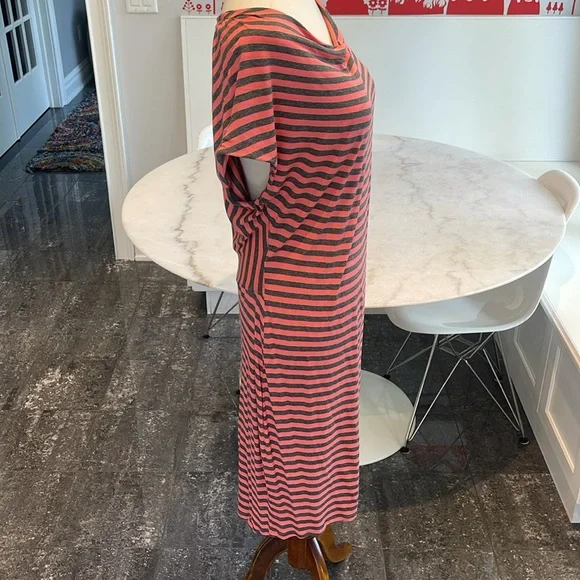 ELLA MOSS COWL NECK CAP SLEEVE CORAL AND GRAY STRIPE DRESS. L - Picture 2 of 7